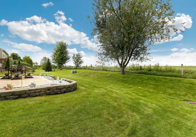 Photo of 5815 Lucerne Ln, Lake In The Hills, IL 60156