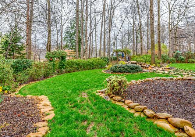 Photo of 5 Rothesay St, Simpsonville, SC 29681-4293