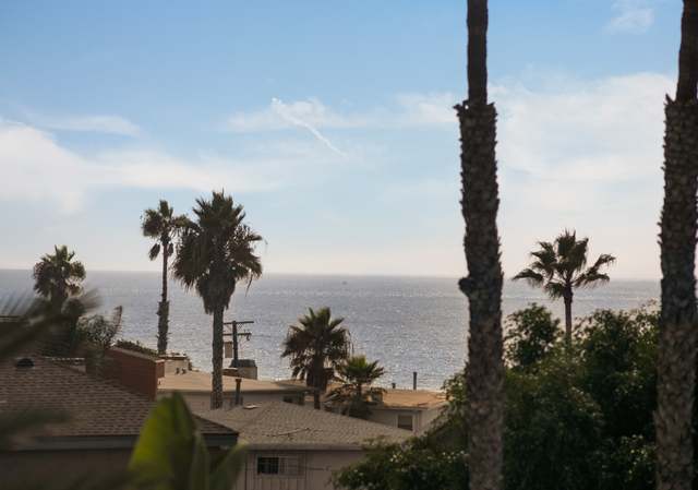 Photo of 784 Opal St, San Diego, CA 92109
