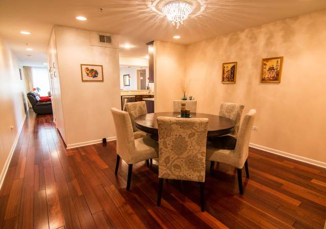 Photo of 1925 Lake Ave #212, Wilmette, IL 60091