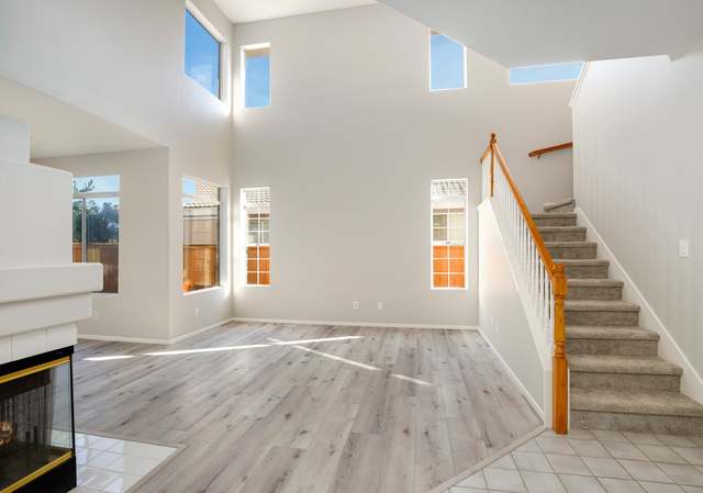 Photo of 2436 Starlight Gln, Escondido, CA 92026