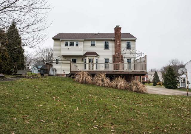 Photo of 307 Winchester Ct, Cranberry Twp, PA 16066