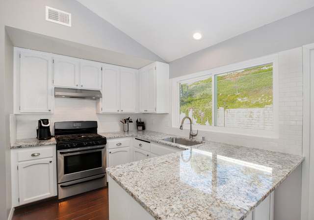 Photo of 4944 Claire Dr, Oceanside, CA 92057