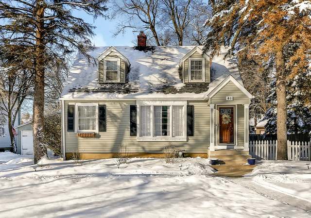 Photo of 40 S Pine St, Geneva, IL 60134