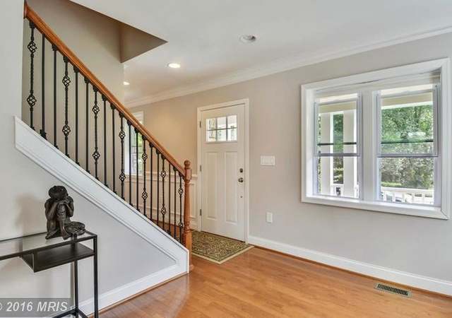 Photo of 7304 Carol Ln, Falls Church, VA 22042