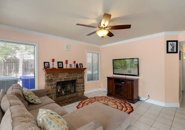 Photo of 1677 Avenida Oceano, Oceanside, CA 92056