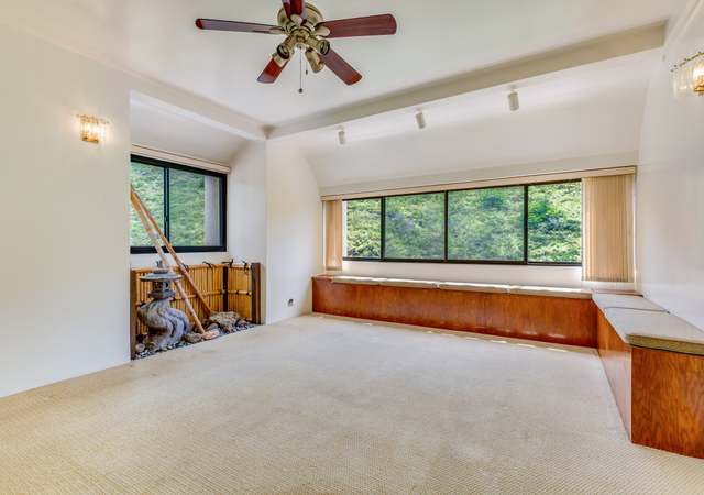 Photo of 555 Hahaione St Ph -4, Honolulu, HI 96825
