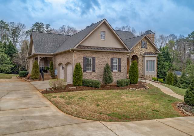 Photo of 20 Bay Point Way, Taylors, SC 29687