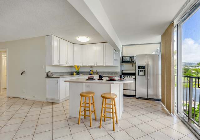 Photo of 2609 Ala Wai Blvd #502, Honolulu, HI 96815