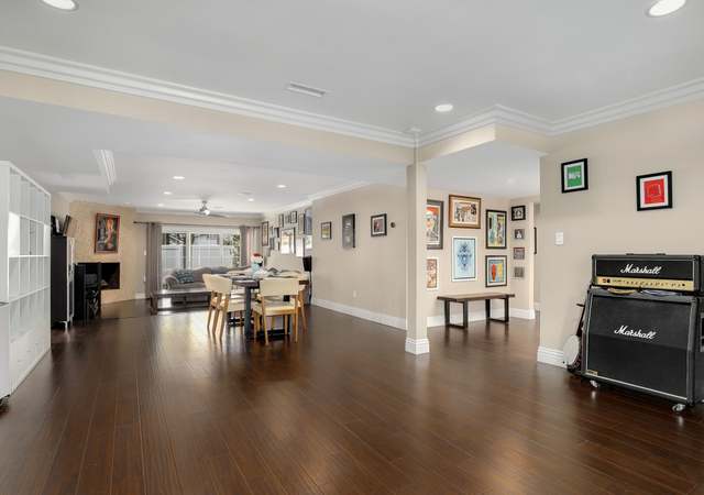 Photo of 6955 Rubio Ave, Lake Balboa, CA 91406