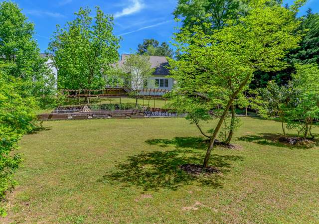 Photo of 305 Marsh Creek Dr, Mauldin, SC 29662