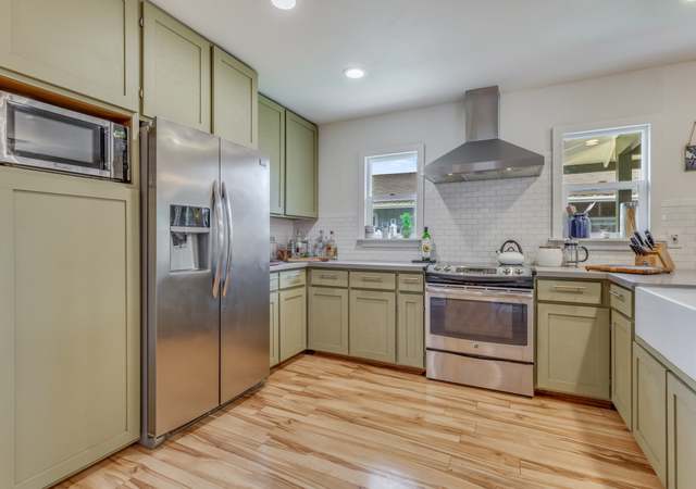 Photo of 94-1117 Kaaholo St, Waipahu, HI 96797