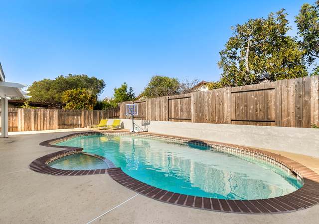 Photo of 10957 Canis Ln, San Diego, CA 92126