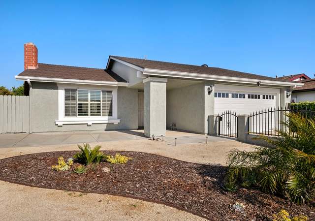Photo of 10957 Canis Ln, San Diego, CA 92126
