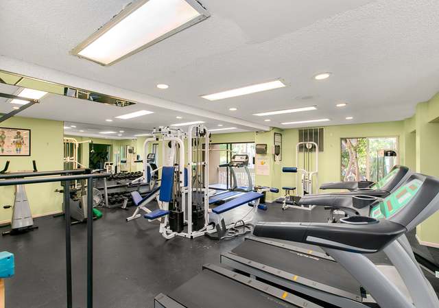 Photo of 1775 Diamond St #311, San Diego, CA 92109