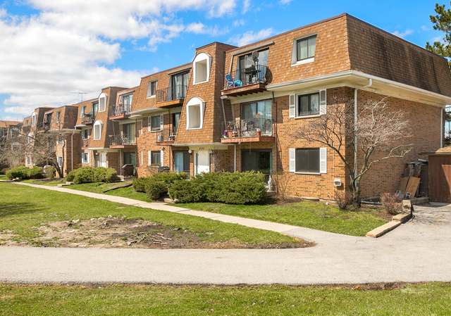 Photo of 4122 Cove Ln Unit D, Glenview, IL 60025
