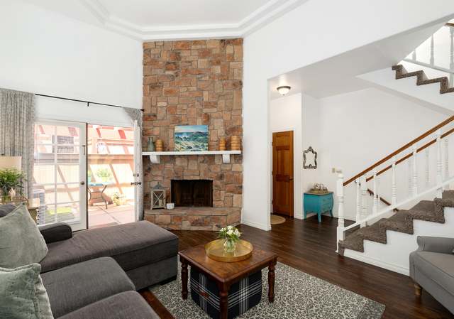 Photo of 2573 Navarra Dr Unit B, Carlsbad, CA 92009