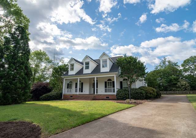 Photo of 107 W Fieldsparrow Ct, Greenville, SC 29615