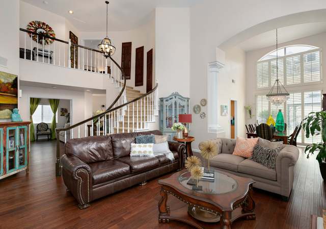 Photo of 18150 Moon Song Ct, San Diego, CA 92127