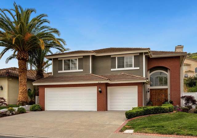 Photo of 18150 Moon Song Ct, San Diego, CA 92127