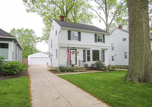 Photo of 1296 French Ave, Lakewood, OH 44107