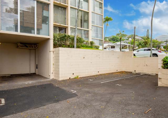 Photo of 1702 Kewalo St #807, Honolulu, HI 96822