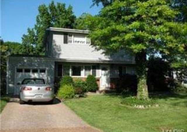 Photo of 63 Saint Edith Ct, St Charles, MO 63301