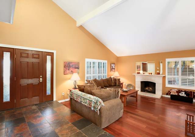 Photo of 12572 Cresta Way, San Diego, CA 92128