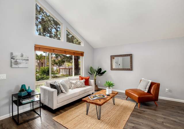 Photo of 544 S Willowspring Dr, Encinitas, CA 92024