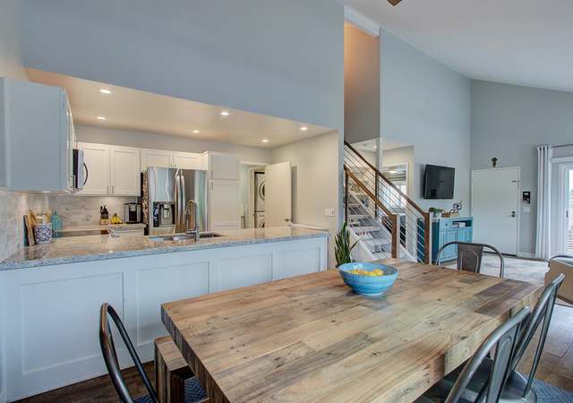 Photo of 930 Via Mil Cumbres #82, Solana Beach, CA 92075