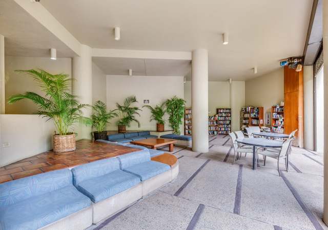 Photo of 60 N Beretania St #2606, Honolulu, HI 96817