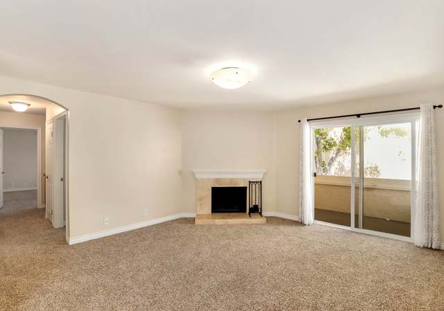 Photo of 9929 Erma Rd #201, San Diego, CA 92131