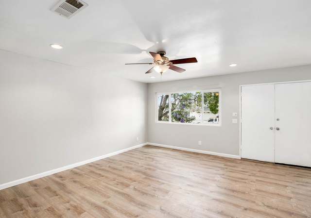 Photo of 179 Monroe St, Oceanside, CA 92057