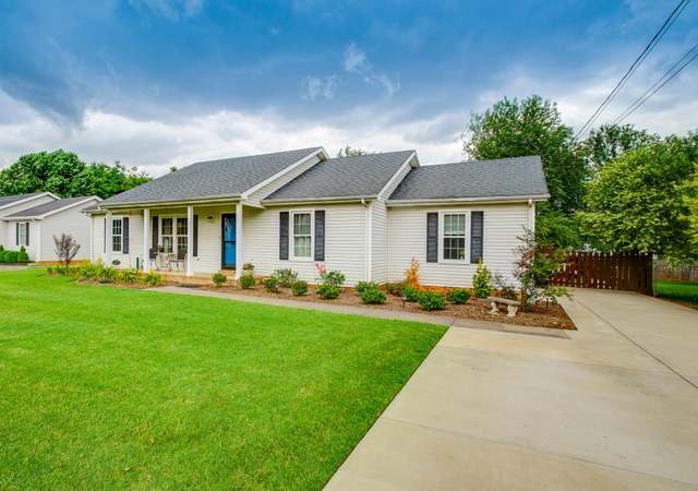 Photo of 2318 Briar Bend Dr, Murfreesboro, TN 37128