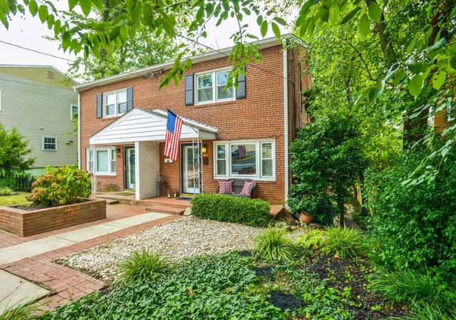 Photo of 21 W Taylor Run Pkwy, Alexandria, VA 22314