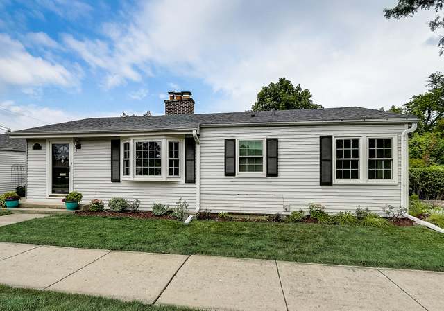 Photo of 300 Nordica Ave, Glenview, IL 60025