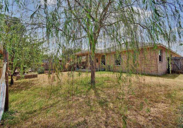 Photo of 1052 W South St, Leander, TX 78641