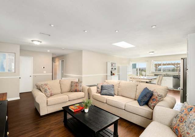 Photo of 714 Herbert St, Oceanside, CA 92057