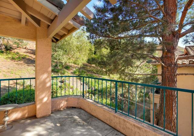 Photo of 18563 Caminito Pasadero #402, San Diego, CA 92128