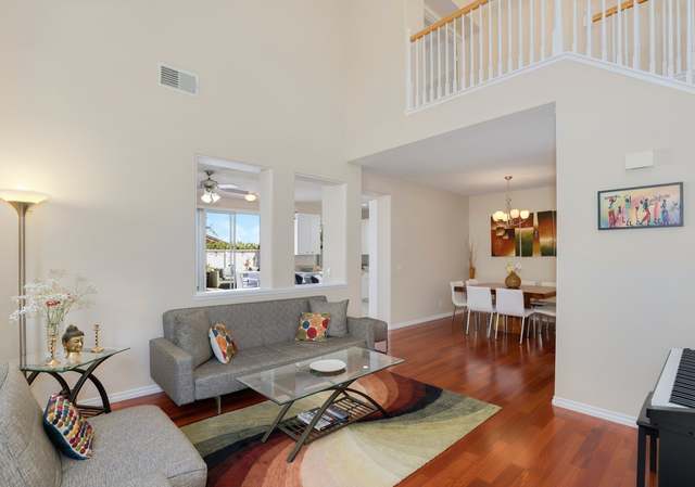 Photo of 10692 Tipperary Way, San Diego, CA 92131
