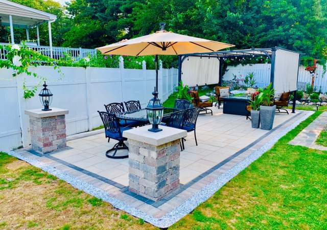 Photo of 8 Fay Rd, Dedham, MA 02026