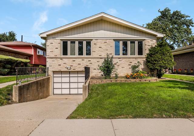 Photo of 5150 Weber Ln, Skokie, IL 60077