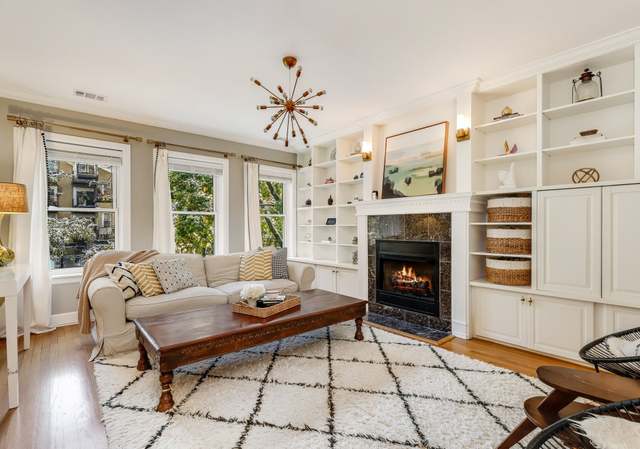 Photo of 7059 N Damen Ave Unit 1S, Chicago, IL 60645