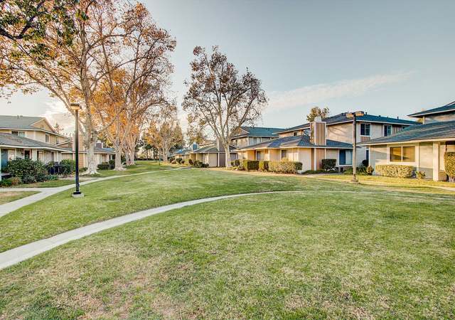 Photo of 517 Spring Rd #12, Moorpark, CA 93021