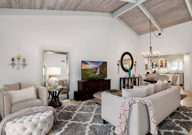 Photo of 648 Bel Air Dr W, Vista, CA 92084