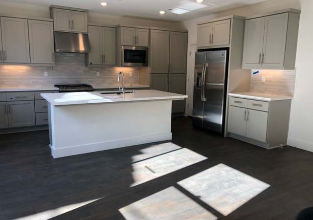 Photo of 1567 Zephyr Pl, Gilroy, CA 95020