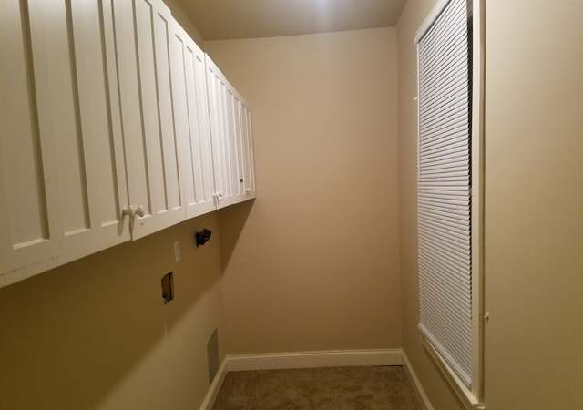 Property at 537 W Washington St, Petersburg, VA 23803, 3 beds, 2.5 baths