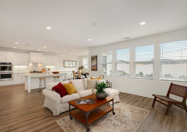 Photo of 227 Ventasso Way, Fallbrook, CA 92028
