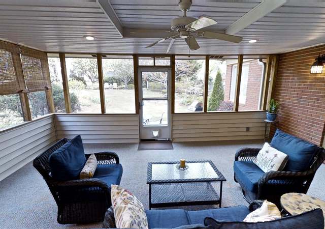 Photo of 4 Bramblewood Ter, Simpsonville, SC 29681