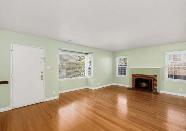 Photo of 705 West St, Oceanside, CA 92054